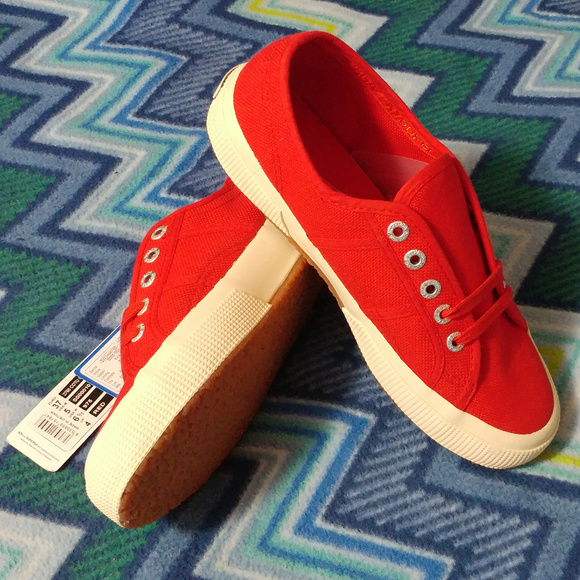 Superga Shoes - Superga  Shoes Unisex Size Women 6.5 Men 5 NIB